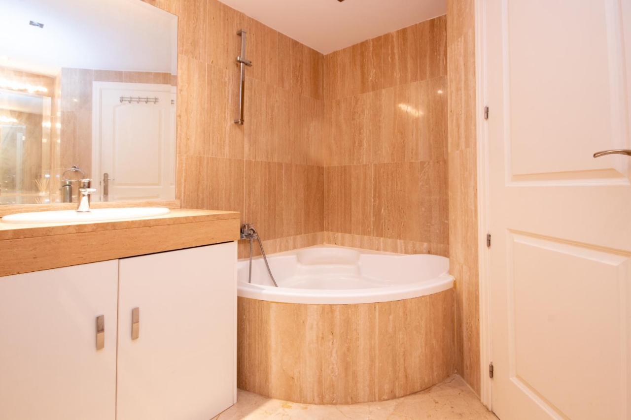 Ground Floor Apartment, Los Jardines De Santa Maria Elviria มาร์เบยา ภายนอก รูปภาพ