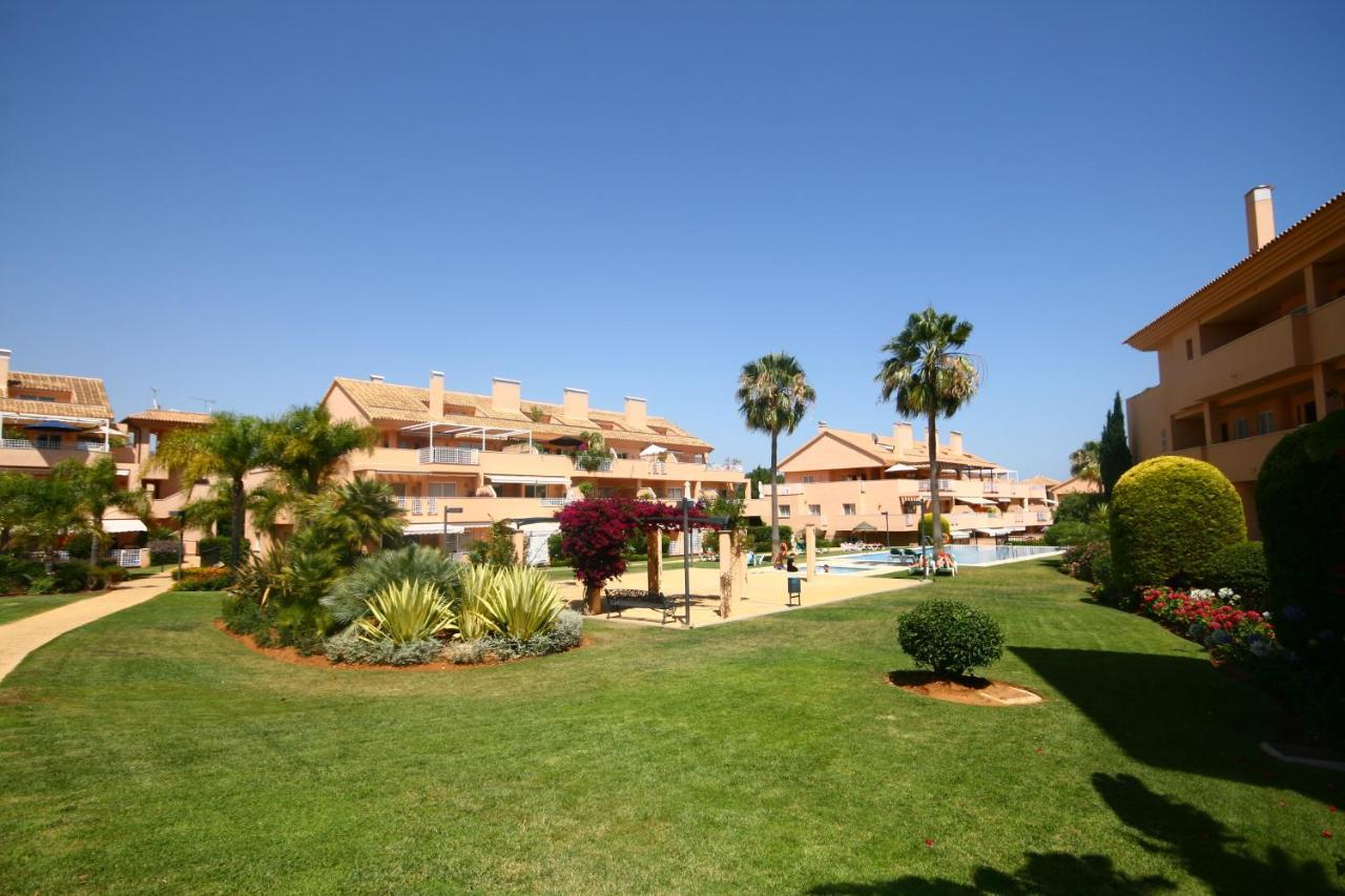 Ground Floor Apartment, Los Jardines De Santa Maria Elviria มาร์เบยา ภายนอก รูปภาพ