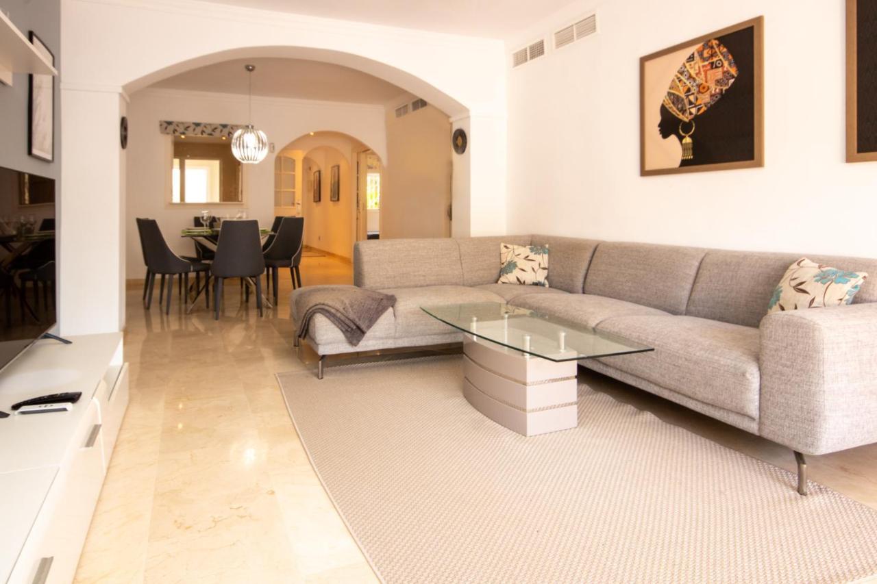 Ground Floor Apartment, Los Jardines De Santa Maria Elviria มาร์เบยา ภายนอก รูปภาพ
